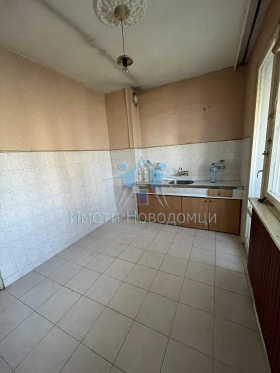 Продажба на имоти в Боян Българанов 2, град Шумен - изображение 20 