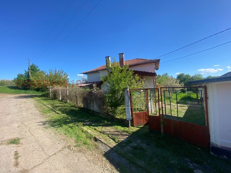 Продава КЪЩА, област Кюстендил, с. Дворище • 54999 € / 107568.69 лв. • 14628140 1 — Holmes.bg Продава КЪЩА, област Кюстендил, с. Дворище • 54999 € / 107568.69 лв. • 14628140 1