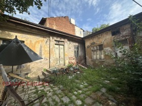 Продава Къща, град София
