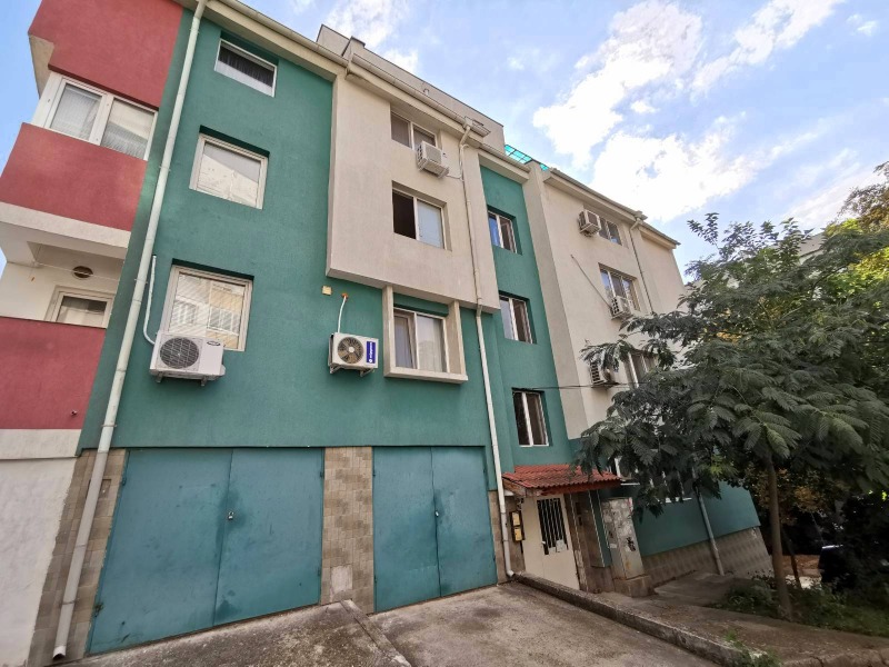 Продава МЕЗОНЕТ, град Плевен, Широк център • 125000 € / 244478.75 лв. • 97281646 1 — Holmes.bg Продава МЕЗОНЕТ, град Плевен, Широк център • 125000 € / 244478.75 лв. • 97281646 1