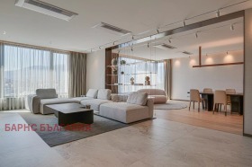 Обява Продава МНОГОСТАЕН,град София, Изгрев