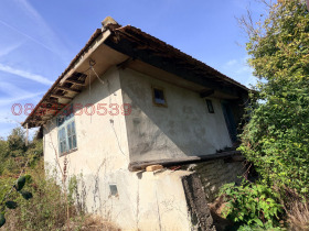 Продава Къща, с. Острица