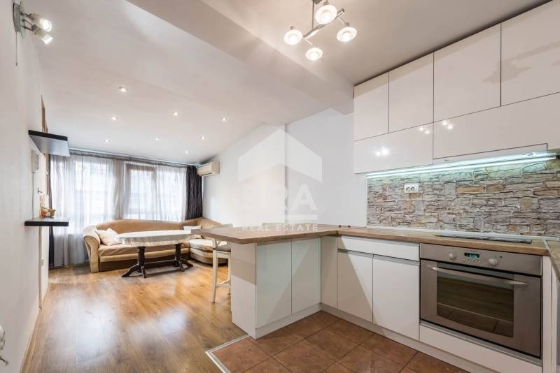 Продава 2-СТАЕН, град Варна, Цветен квартал • 139990 € / 273796.64 лв. • 52709314 1 — Holmes.bg Продава 2-СТАЕН, град Варна, Цветен квартал • 139990 € / 273796.64 лв. • 52709314 1