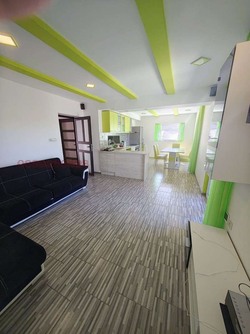 Продава КЪЩА, област Кюстендил, гр. Дупница • 180000 € • 85347138 1 — Holmes.bg Продава КЪЩА, област Кюстендил, гр. Дупница • 180000 € • 85347138 1