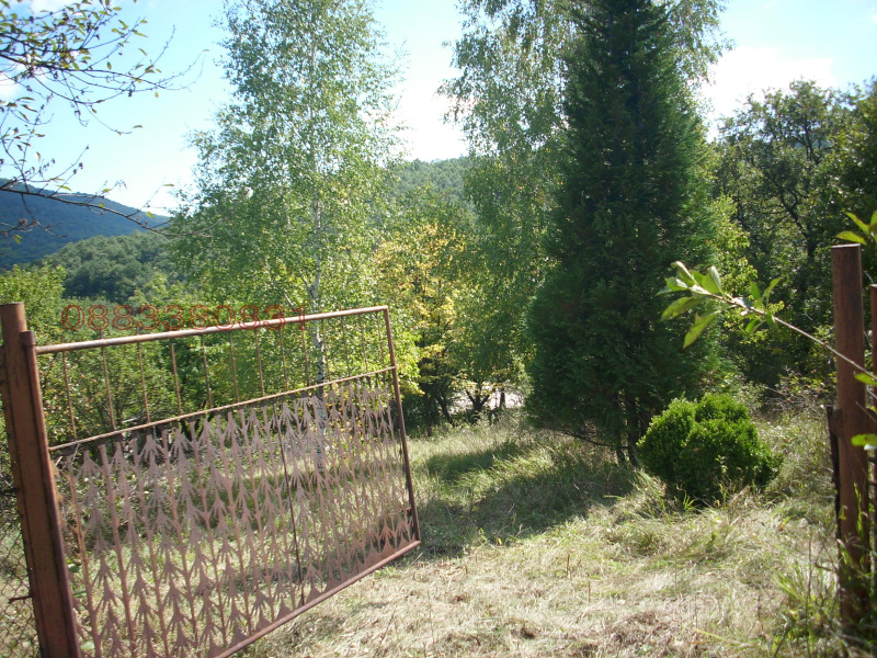 Продава ПАРЦЕЛ, област София, с. Макоцево • 18500 € / 36182.85 лв. • 21126720 1 — Holmes.bg Продава ПАРЦЕЛ, област София, с. Макоцево • 18500 € / 36182.85 лв. • 21126720 1