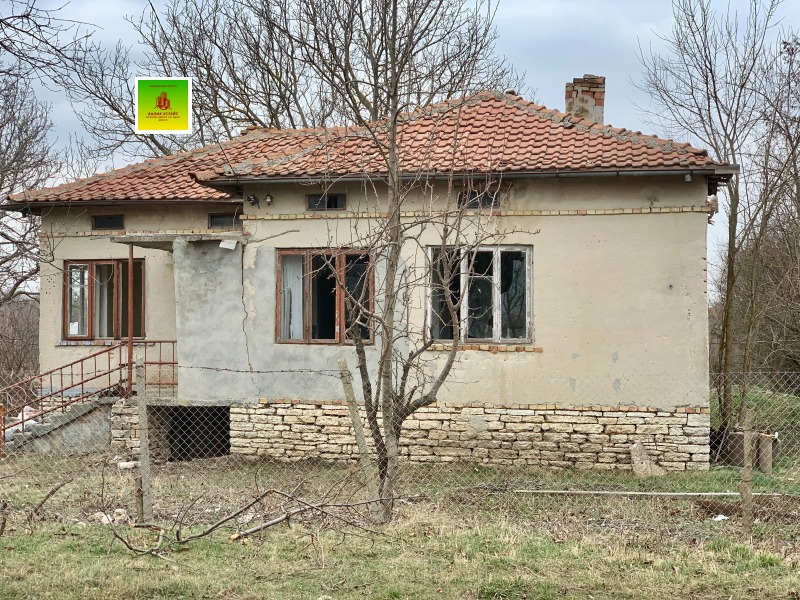 Продава  Къща, област Добрич, с. Стожер • 31 790 EUR • ID 75966441 — holmes.bg - [1] 