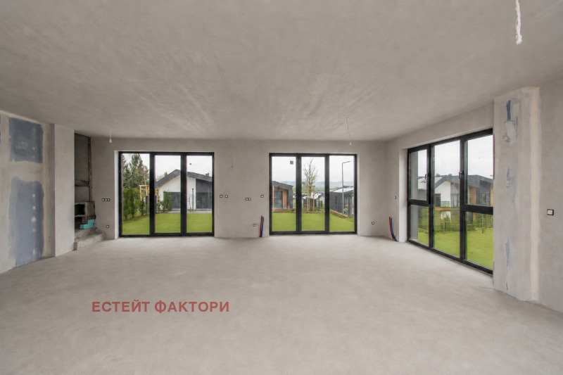 Продава КЪЩА, град София, Симеоново • 890000 € • 84805982 1 — Holmes.bg Продава КЪЩА, град София, Симеоново • 890000 € • 84805982 1