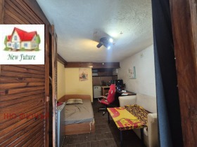 АТЕЛИЕ, ТАВАН, 20 m2 - Holmes.bg АТЕЛИЕ, ТАВАН, 20 m2