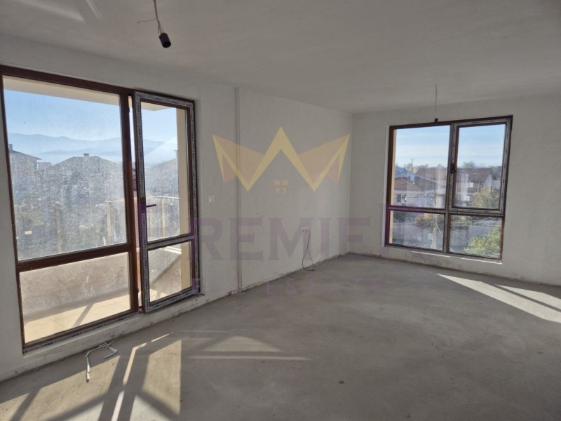 Продава 2-СТАЕН, град Пловдив, Прослав • 105840 € / 207005.05 лв. • 21851322 1 — Holmes.bg Продава 2-СТАЕН, град Пловдив, Прослав • 105840 € / 207005.05 лв. • 21851322 1