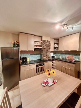 Обява Продава 3-СТАЕН,гр. Банско, област Благоевград