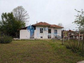 Обява Продава КЪЩА,с. Сливовица, област Велико Търново