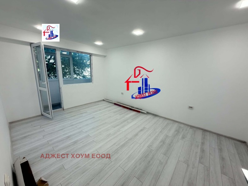Продава 1-СТАЕН, град Шумен, Добруджански • 85000 € / 166245.55 лв. • 30877793 1 — Holmes.bg Продава 1-СТАЕН, град Шумен, Добруджански • 85000 € / 166245.55 лв. • 30877793 1