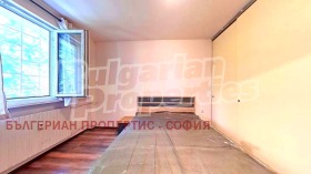 Обява Продава 3-СТАЕН,град София, Западен парк>