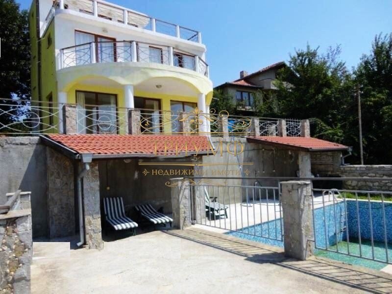 Продава КЪЩА, град Варна, Бриз • 350000 € / 684540.50 лв. • 30963498 1 — Holmes.bg Продава КЪЩА, град Варна, Бриз • 350000 € / 684540.50 лв. • 30963498 1