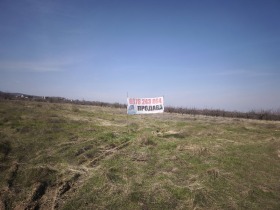 Продава Парцел, с. Брестник