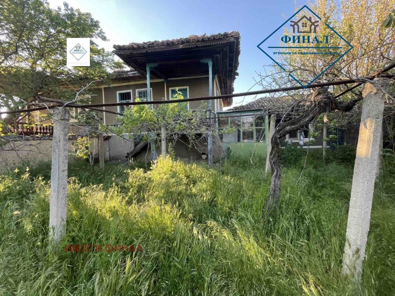 Продава КЪЩА, област Шумен, с. Върбяне • 27000 € / 52807.41 лв. • 83106596 1 — Holmes.bg Продава КЪЩА, област Шумен, с. Върбяне • 27000 € / 52807.41 лв. • 83106596 1