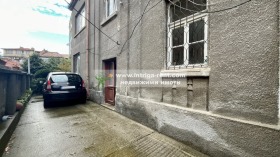 Обява Продава ЕТАЖ ОТ КЪЩА,град Хасково, Училищни