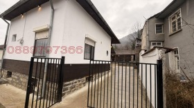 КЪЩА, 60 m2 - Holmes.bg КЪЩА, 60 m2