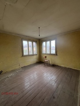 Продава ЕТАЖ ОТ КЪЩА | Imot.bg — малка снимка 5