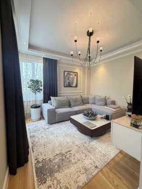 МНОГОСТАЕН, 148 m2 - Holmes.bg МНОГОСТАЕН, 148 m2