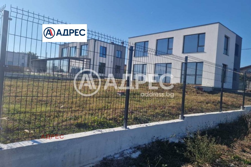 Продава КЪЩА, област Варна, с. Близнаци • 249900 € • 72105857 1 — Holmes.bg Продава КЪЩА, област Варна, с. Близнаци • 249900 € • 72105857 1