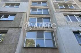 Продава 3-стаен, град София