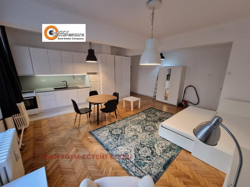 Продава 1-СТАЕН, град София, Център • 299900 € / 586553.42 лв. • 20115654 1 — Holmes.bg Продава 1-СТАЕН, град София, Център • 299900 € / 586553.42 лв. • 20115654 1