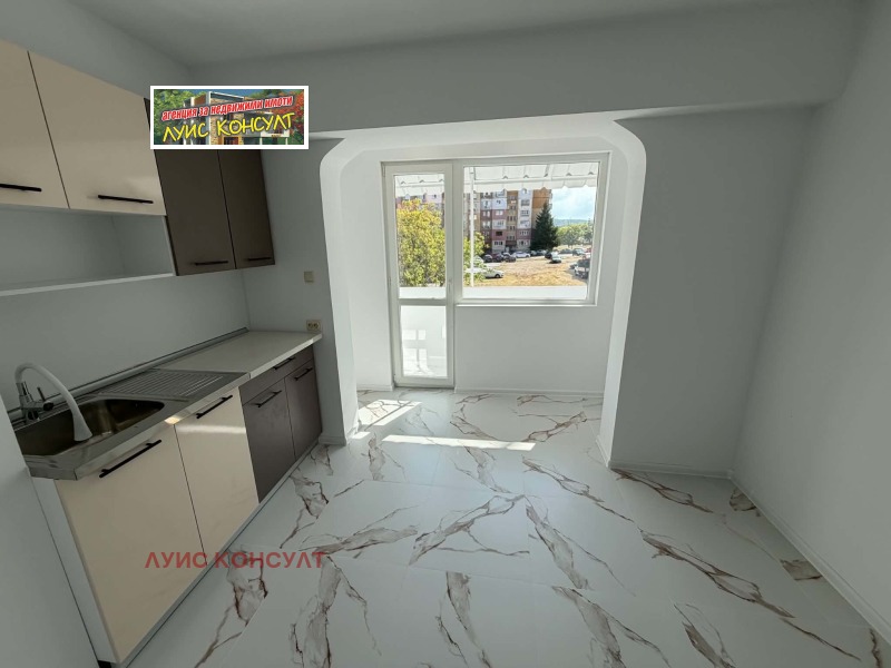 Продава 2-СТАЕН, град Монтана, Младост 2 • 97000 € • 37370840 1 — Holmes.bg Продава 2-СТАЕН, град Монтана, Младост 2 • 97000 € • 37370840 1