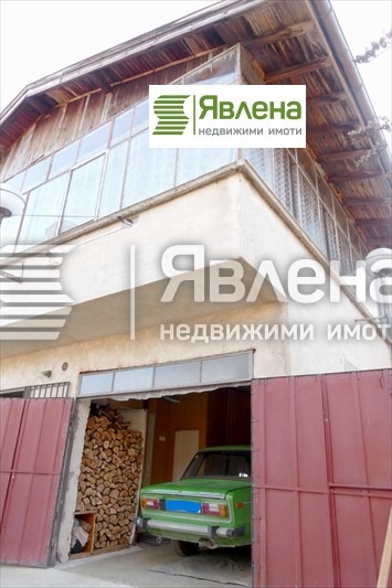 Продава КЪЩА, област София, с. Извор • 115000 € / 224920.45 лв. • 75284175 1 — Holmes.bg Продава КЪЩА, област София, с. Извор • 115000 € / 224920.45 лв. • 75284175 1