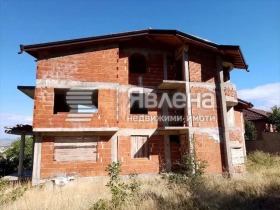 Продава Къща, с. Изгрев
