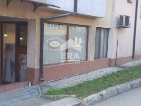 Продажба на магазини в град Варна - изображение 16 