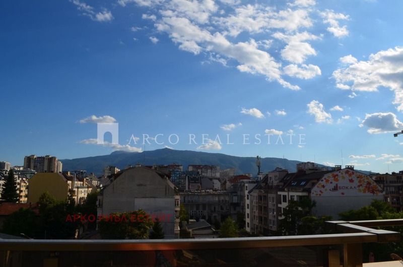 Продава 2-СТАЕН, град София, Център • 280000 € / 547632.40 лв. • 48928105 1 — Holmes.bg Продава 2-СТАЕН, град София, Център • 280000 € / 547632.40 лв. • 48928105 1