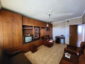 Продажба на етажи от къща в област Стара Загора - изображение 1 
