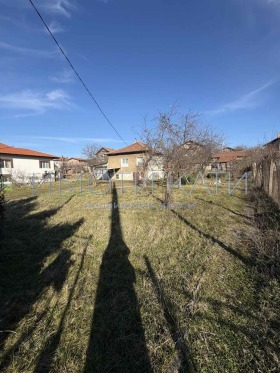 Обява Продава КЪЩА,град Перник, Църква