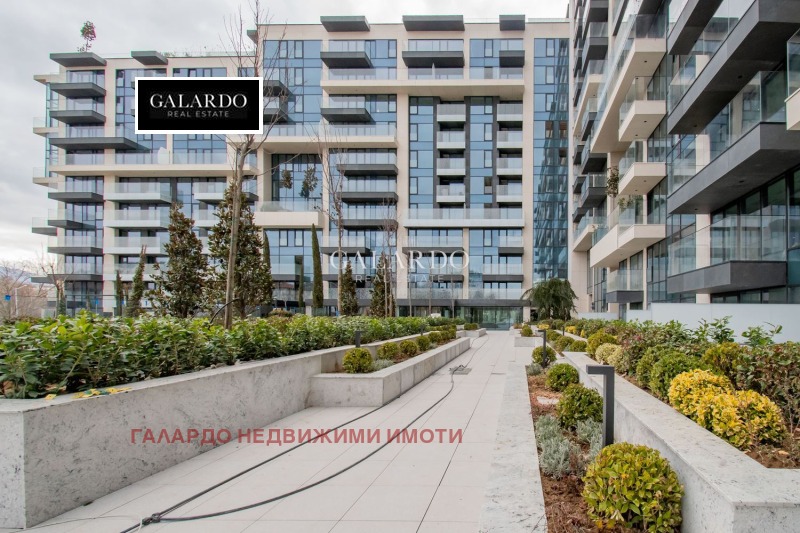 Продава 4-СТАЕН, град София, Оборище • 593670 € / 1161117.60 лв. • 56921895 1 — Holmes.bg Продава 4-СТАЕН, град София, Оборище • 593670 € / 1161117.60 лв. • 56921895 1