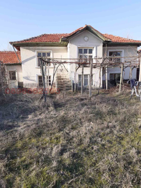 Продава къща област Пловдив с. Старо Железаре - [1] 