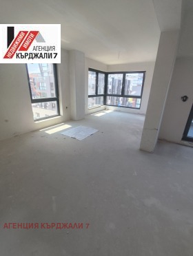3-СТАЕН, 169 m2 - Holmes.bg 3-СТАЕН, 169 m2