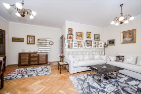 Обява Продава КЪЩА,град София, Лозенец>