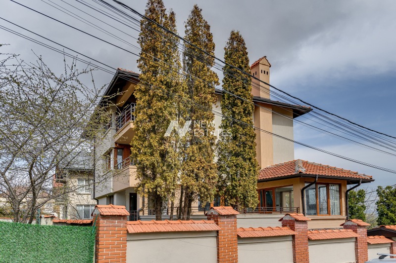 Продава КЪЩА, град София, Симеоново • 850000 € / 1662455.50 лв. • 50501182 1 — Holmes.bg Продава КЪЩА, град София, Симеоново • 850000 € / 1662455.50 лв. • 50501182 1