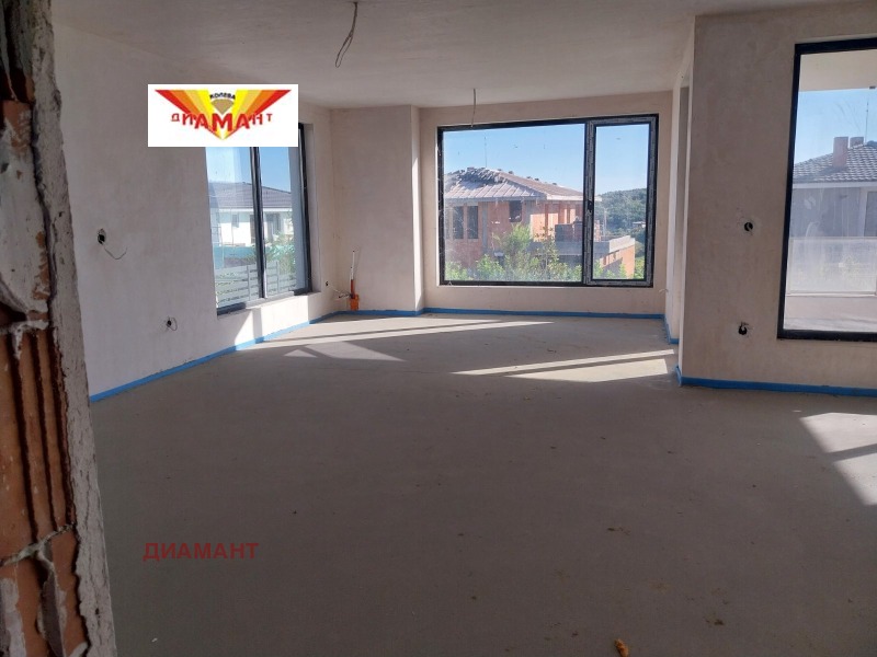 Продава КЪЩА, град Стара Загора, Студентско градче • 390000 € • 42526768 1 — Holmes.bg Продава КЪЩА, град Стара Загора, Студентско градче • 390000 € • 42526768 1