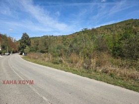 Продава Парцел, с. Черни Вит