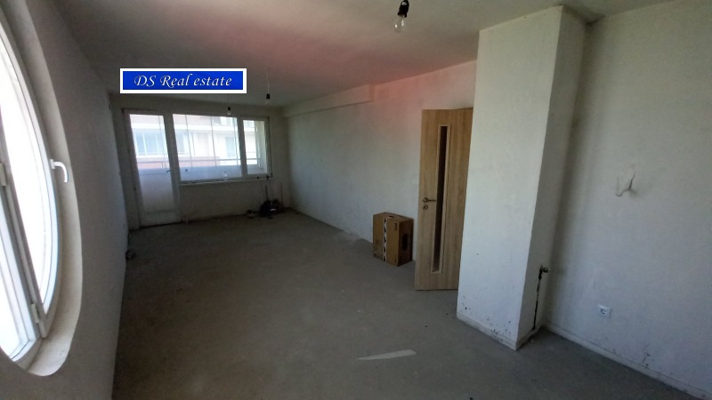 Продава 2-СТАЕН, град Разград, Стефан Караджа • 79000 € • 19092263 1 — Holmes.bg Продава 2-СТАЕН, град Разград, Стефан Караджа • 79000 € • 19092263 1