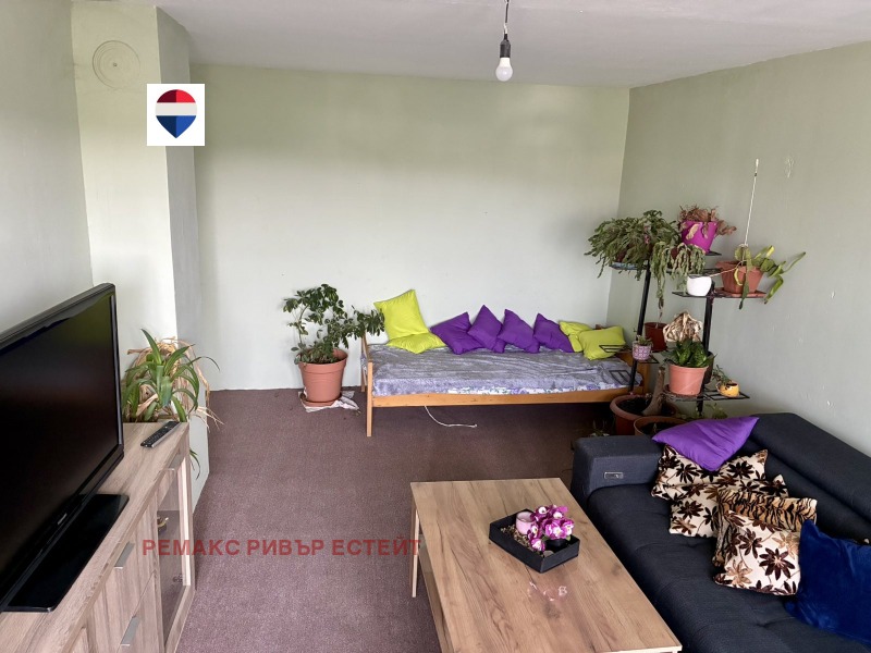 Продава 3-СТАЕН, град Русе, Чародейка - Север • 103000 € / 201450.49 лв. • 64279420 1 — Holmes.bg Продава 3-СТАЕН, град Русе, Чародейка - Север • 103000 € / 201450.49 лв. • 64279420 1