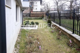 Продава 3-стаен, град София