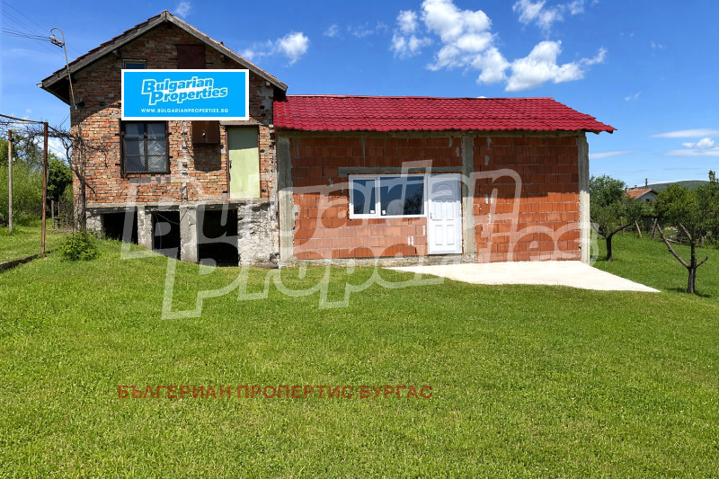 Продава ВИЛА, град Бургас, гр. Българово • 55000 € • 41535670 1 — Holmes.bg Продава ВИЛА, град Бургас, гр. Българово • 55000 € • 41535670 1