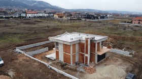 Продава Къща, с. Белащица