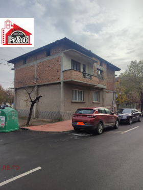 Продажба на етажи от къща в град Пазарджик - изображение 16 