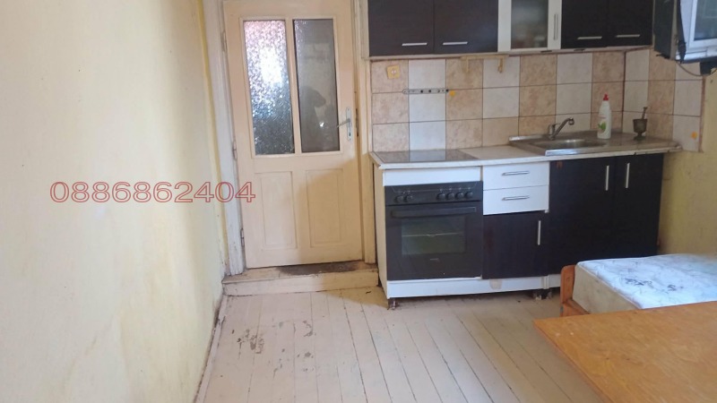 Продава КЪЩА, град Добрич, Център • 120000 € / 234699.60 лв. • 97656946 1 — Holmes.bg Продава КЪЩА, град Добрич, Център • 120000 € / 234699.60 лв. • 97656946 1