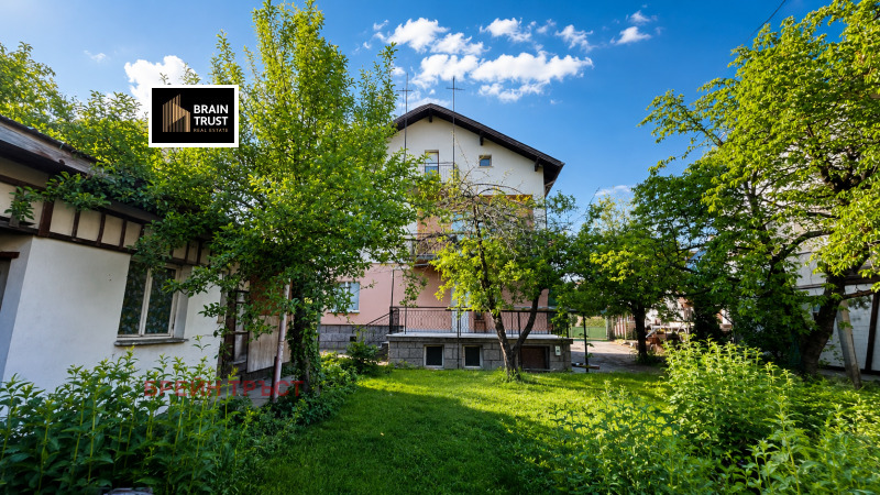Продава КЪЩА, град София, с. Бистрица • 450000 € / 880123.50 лв. • 24504652 1 — Holmes.bg Продава КЪЩА, град София, с. Бистрица • 450000 € / 880123.50 лв. • 24504652 1