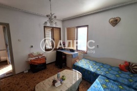 Продава КЪЩА | Imot.bg — малка снимка 3